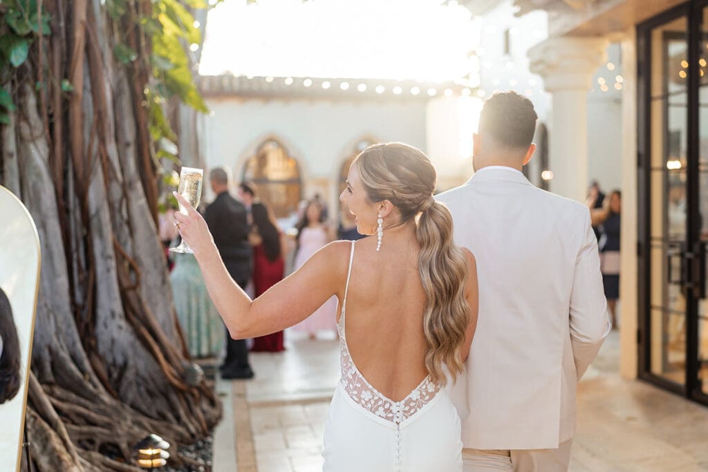 bride and groom at cocktail hour
